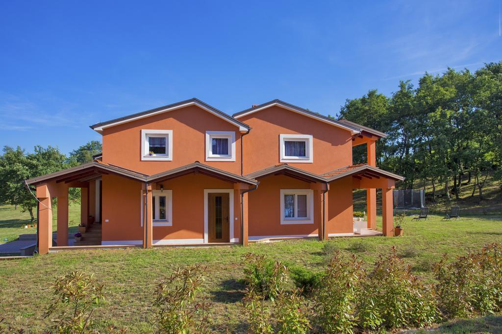 Apartments Matelici Divšići Rum bild