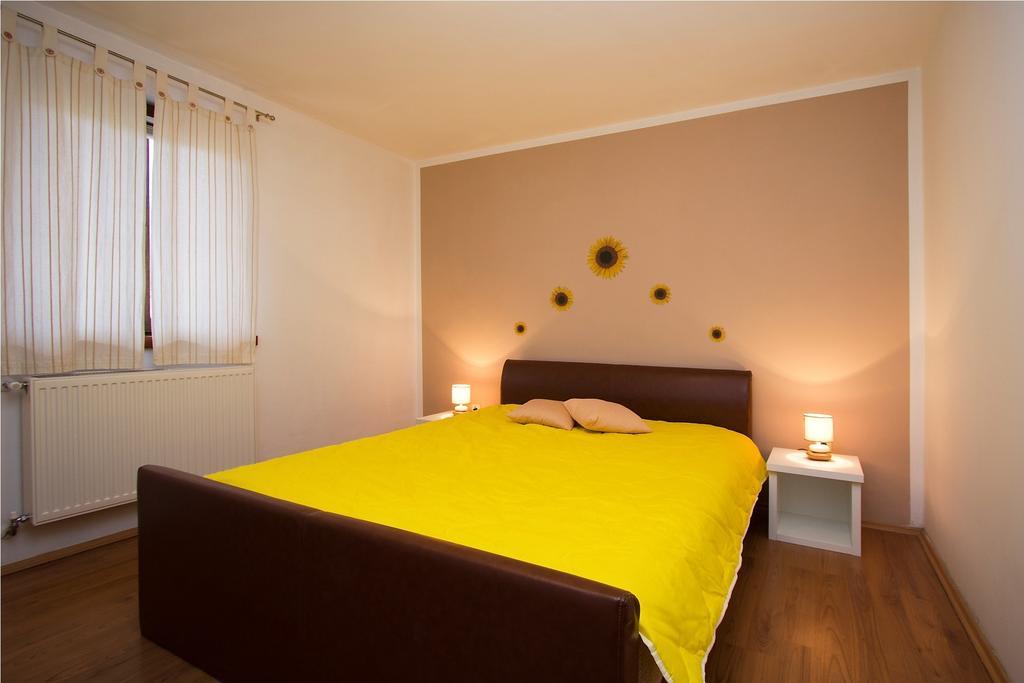 Apartments Matelici Divšići Rum bild